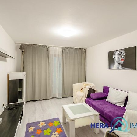 Apartament Cu O Camera Арад Екстериор снимка