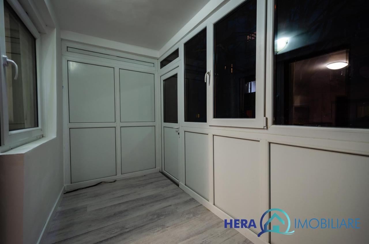Apartament Cu O Camera Арад Екстериор снимка