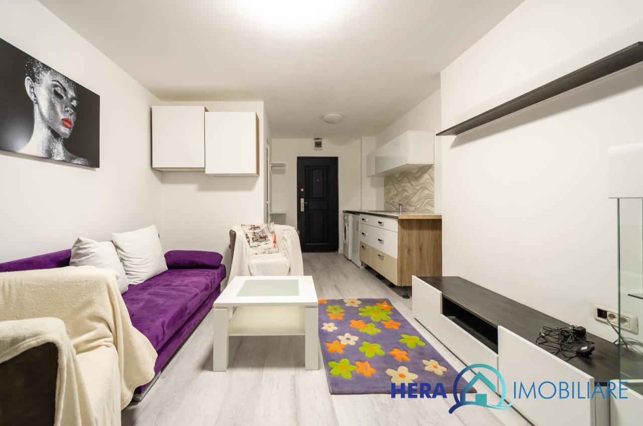 Apartament Cu O Camera Арад Екстериор снимка
